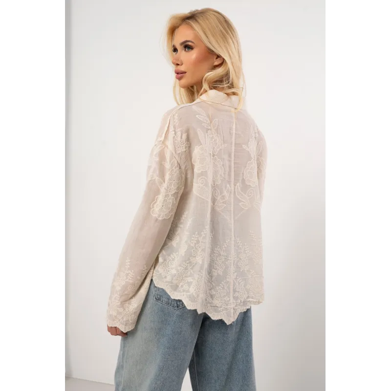 Lekka koszula z haftem i ozdobnym wykończeniem