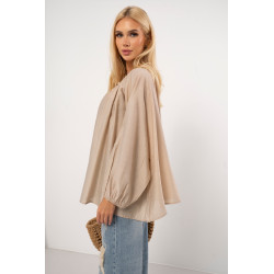 Muślinowa bluzka z biżuteryjnym wykończeniem