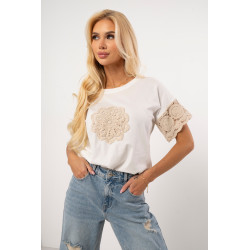 Bluzka boho z szydełkowym detalem i koronką