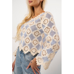 Ażurowa bluzka boho z rozszerzanymi rękawami