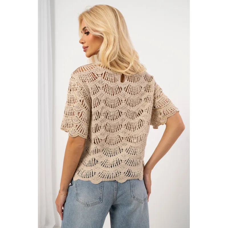 Ażurowa bluzka o splotach muszelkowych z cekinami