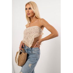 Ażurowy top o fasonie bandeau z wiązaniem na plecach