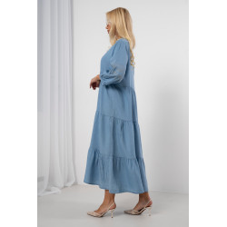 Warstwowa sukienka maxi z falbanami i ozdobnym haftem