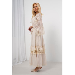 Zwiewna sukienka maxi boho z haftem i koronką