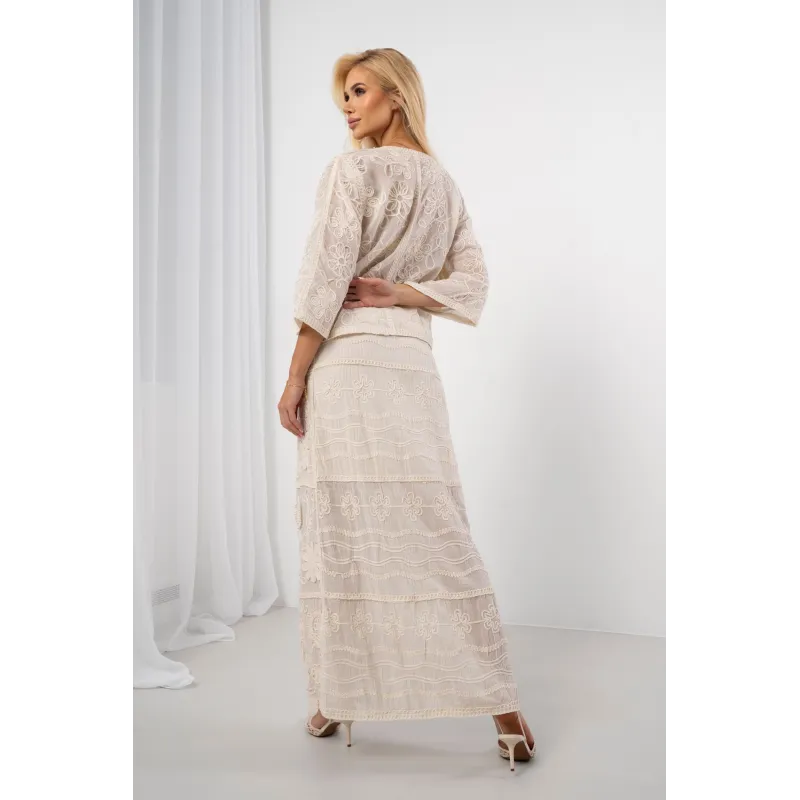 Długa spódnica boho z ozdobnym haftem | Hurtownia odzieży damskiej do butiku