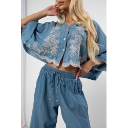 Komplet denim bluzka i spodnie z haftem kwiatowym | Hurt odzieży włoskiej