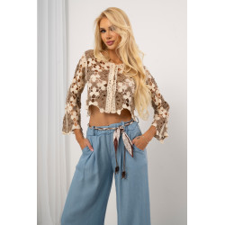 Krótki ażurowy sweter typu crop z motywem kwiatowym | Hurtownia odzieży z Włoch