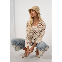 Ażurowa bluzka z motywem kwiatowym i rękawami 3/4 | Hurtownia odzieży włoskiej