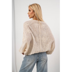 Ażurowa bluzka koszulowa z haftem i szerokimi rękawami | Hurt odzieży damskiej