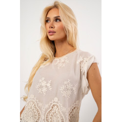 Bluzka z haftowanej siateczki i koronkowym wykończeniem | Internetowa hurtownia odzieży damskiej