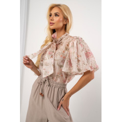 Bluzka w kwiaty z wiązaniem pod szyją i bufiastymi rękawami | Sprzedaż hurtowa odzieży damskiej
