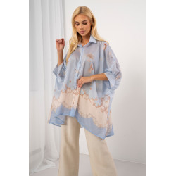 Koszula z subtelnym printem i asymetrycznym dołem | Hurtownia odzieży damskiej do butiku