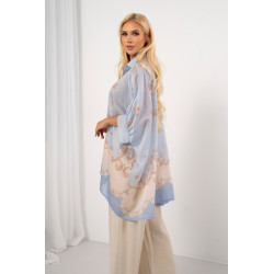 Koszula z subtelnym printem i asymetrycznym dołem | Hurtownia odzieży damskiej do butiku