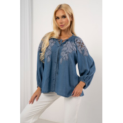Koszula jeansowa z haftowaną gipiurą i bufiastymi rękawami | Hurtownia odzieży damskiej online