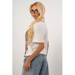 T-shirt z satynowym nadrukiem w panterkę i wiązaniem na boku