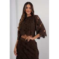 Bluzka z ażurowymi wycięciami i szerokimi rękawami