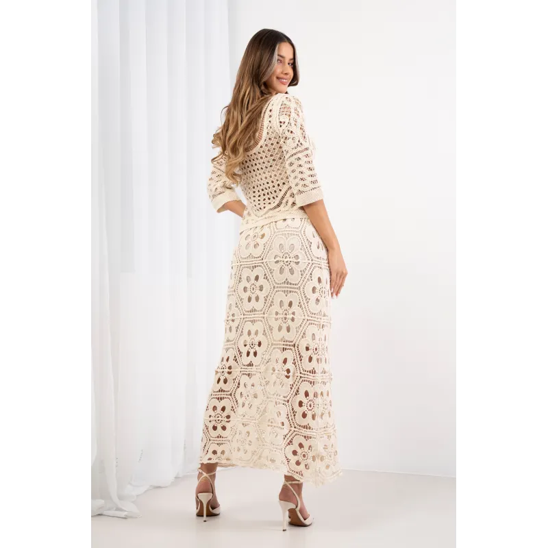 Długa spódnica ażurowa z kwiatowym wzorem