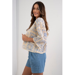 Ażurowy kardigan o luźnym kroju