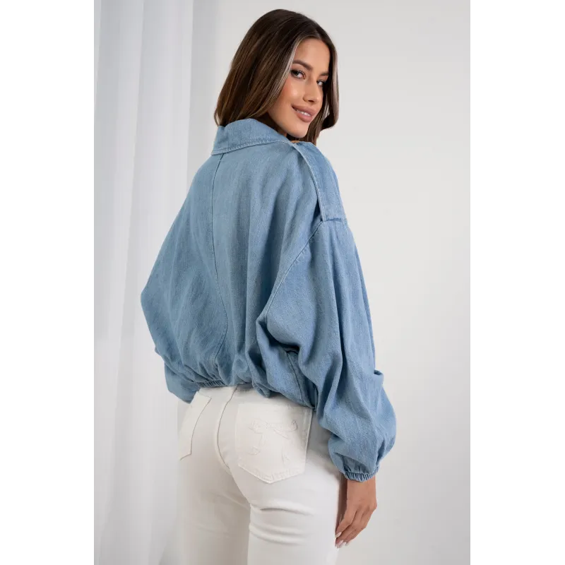 Jeansowa kurtka bomberka z bufiastymi rękawami