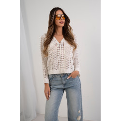 Ażurowy sweter boho o ozdobnym splocie