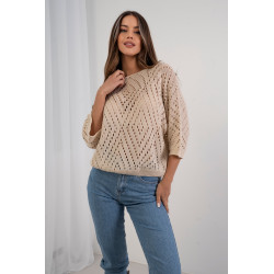 Ażurowy sweter o luźnym kroju