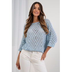 Ażurowy sweter o luźnym kroju