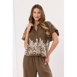 Koszula z ażurowym wzorem i bufiastymi rękawami