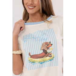 T-shirt z nadrukiem jamnika i ozdobną lamówką przy dekolcie