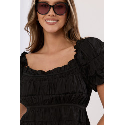 Bluzka z marszczeniami i bufiastymi rękawami