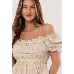 Bluzka z marszczeniami i bufiastymi rękawami