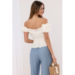 Bluzka z marszczeniami i bufiastymi rękawami
