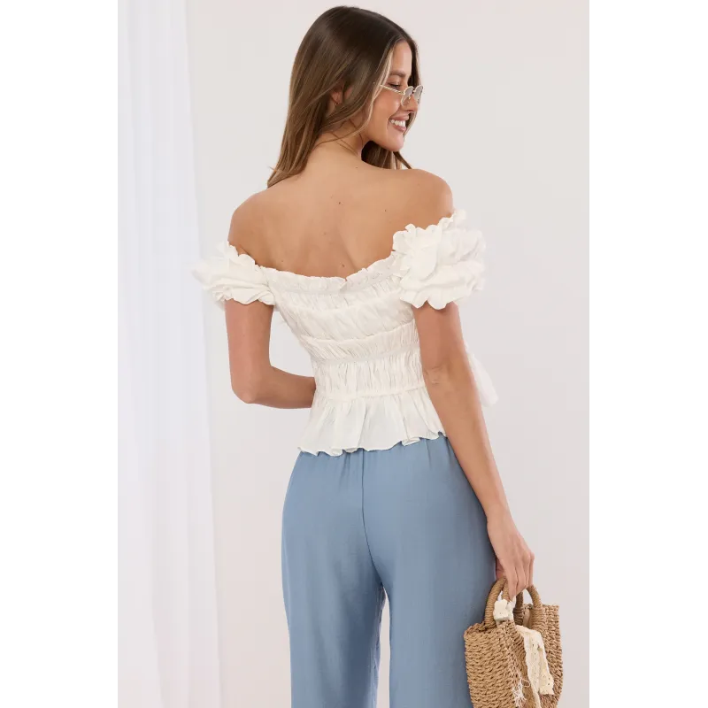 Bluzka z marszczeniami i bufiastymi rękawami