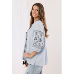 Bluzka boho z haftem i chwostami