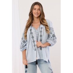 Bluzka boho z haftem i chwostami