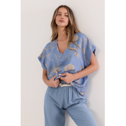 Bluzka z kontrastowym haftem florystycznym