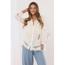 Koszula z haftem ażurowym i asymetrycznym dołem