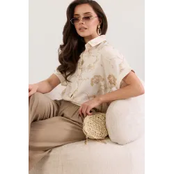 Koszula z haftem florystycznym i krótkim rękawem