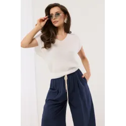 Dzianinowa bluzka z dekoltem V i krótkim rękawem