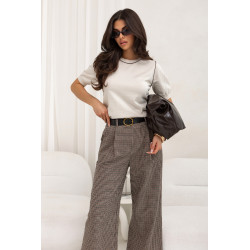 SWETER Z KONTRASTOWYM OBSZYCIEM