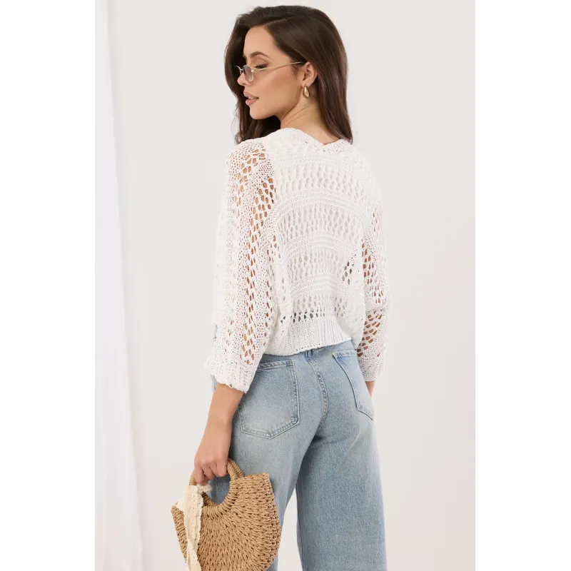 Krótki ażurowy kardigan o fasonie bolerka