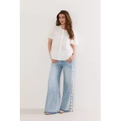 Koszula z ażurowym panelem i bufiastymi rękawami