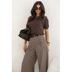 SWETER Z KONTRASTOWYM OBSZYCIEM