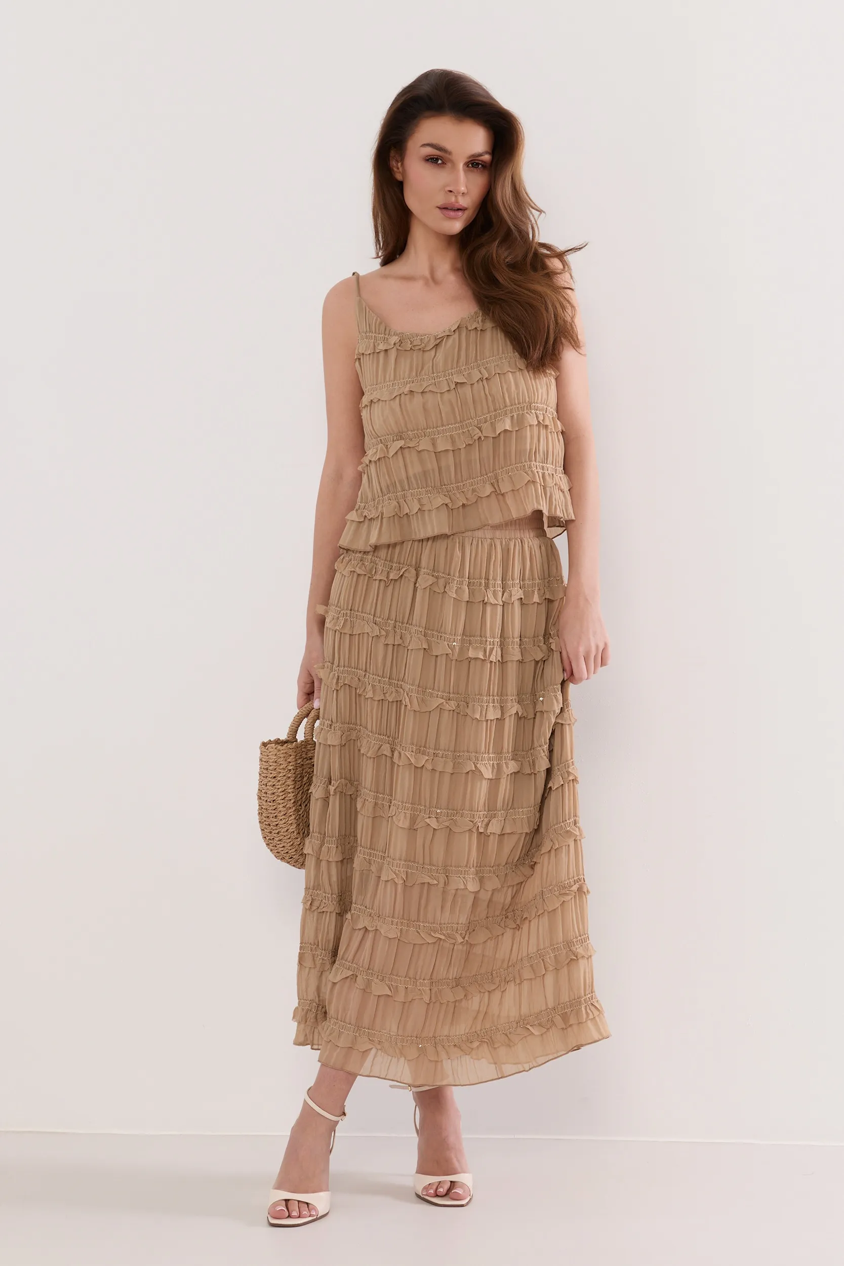 Plisowany komplet ze spódnicą maxi z falbanami i topem