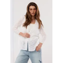 Kardigan o lekkim splocie