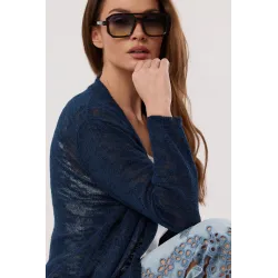 Kardigan o lekkim splocie