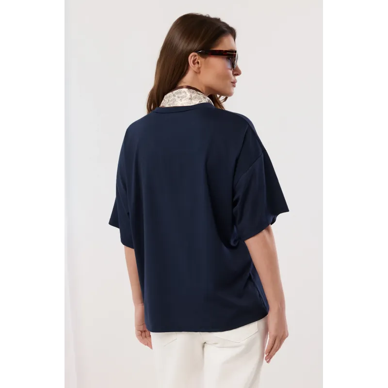 Bawełniana bluzka z dekoracyjnym krawatem