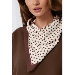 Bluzka oversize z ozdobną apaszką