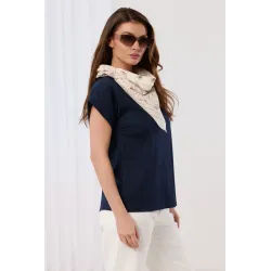 Bluzka oversize z ozdobną apaszką z wzorem paisley