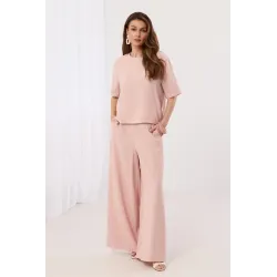 Komplet casualowy z luźną bluzką i spodniami palazzo