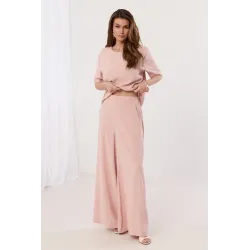 Komplet casualowy z luźną bluzką i spodniami palazzo